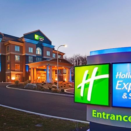 Holiday Inn Express Hotel & Suites Hamburg By Ihg Екстер'єр фото